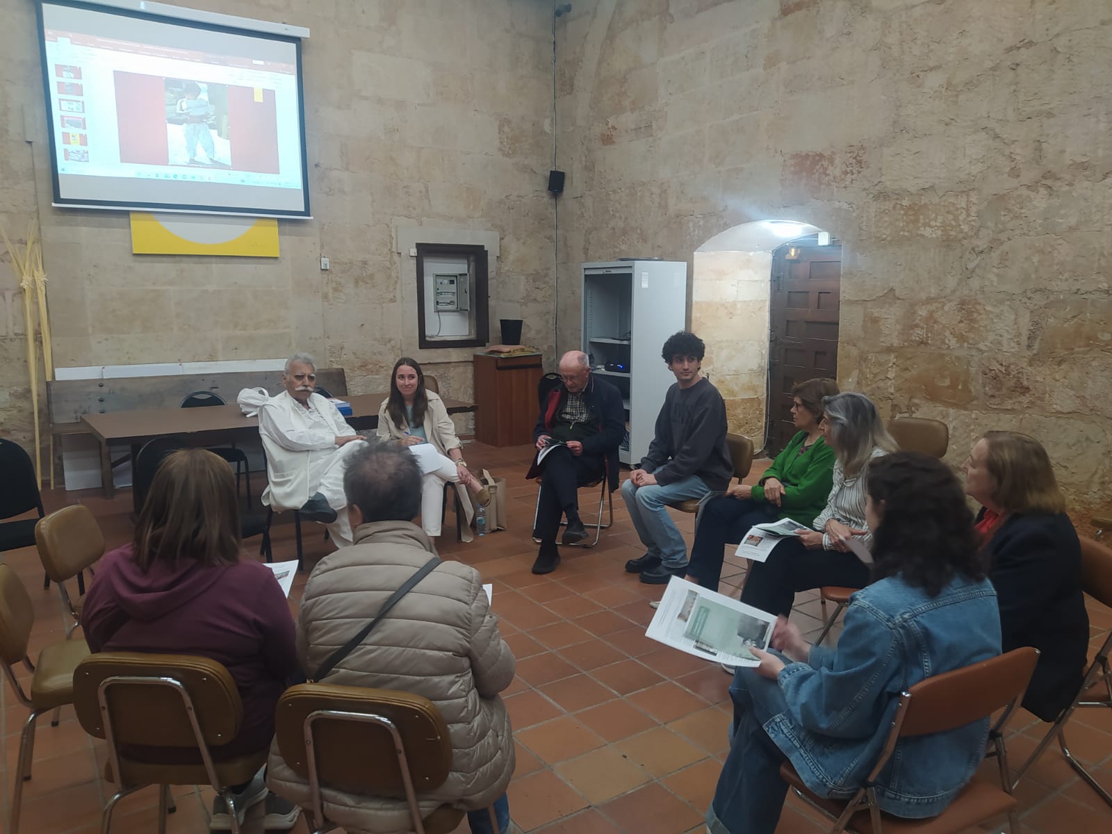En este momento estás viendo Presentación de la Asociación Iqbal Masih Contra la Esclavitud Infantil en el Espejo de Salamanca